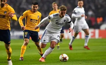 孩子vs网瘾，全国人大代表建议：全面停止向未成年人提供网络游戏服务！